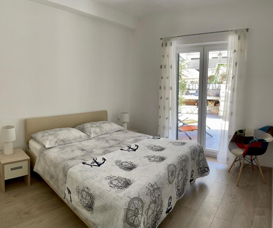 Apartments Dona Црес Екстер'єр фото