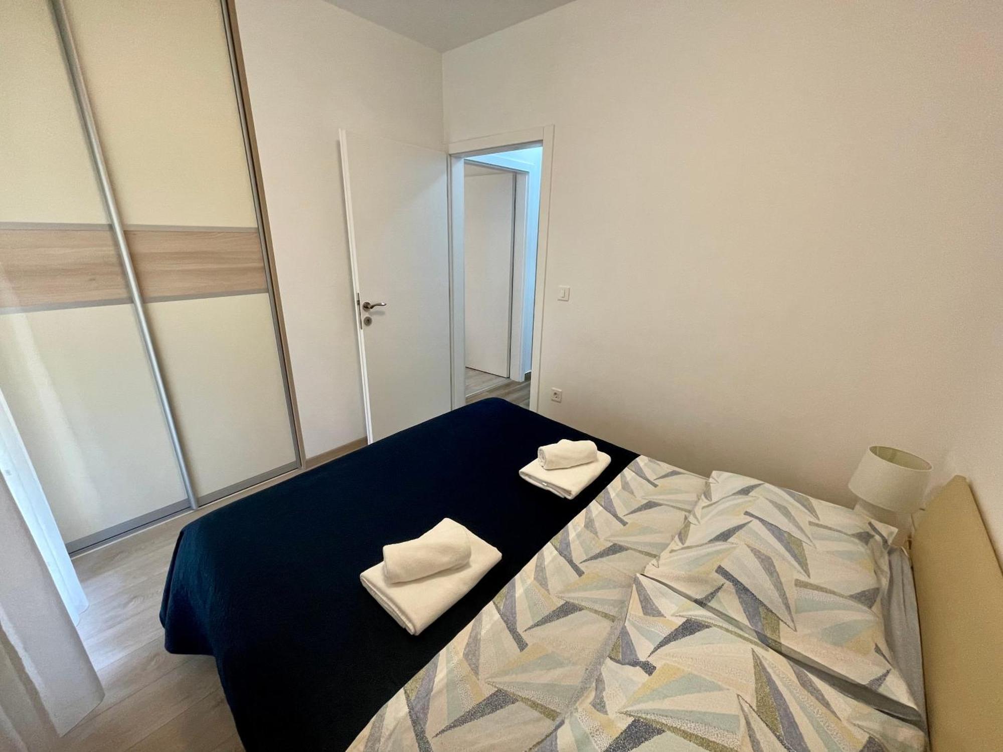 Apartments Dona Црес Екстер'єр фото